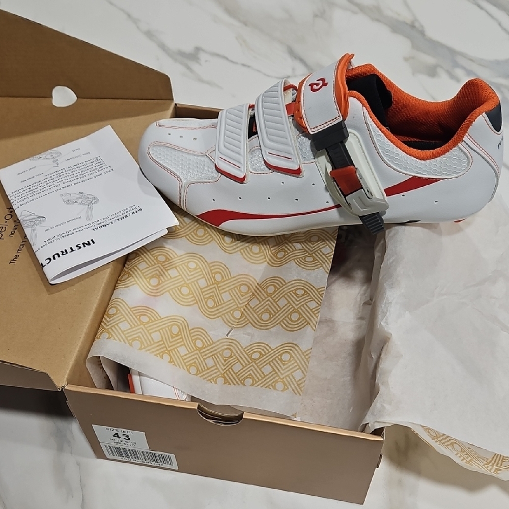Peloton White and Orange Men's/women's Cycling Shoes with Secure Buckle